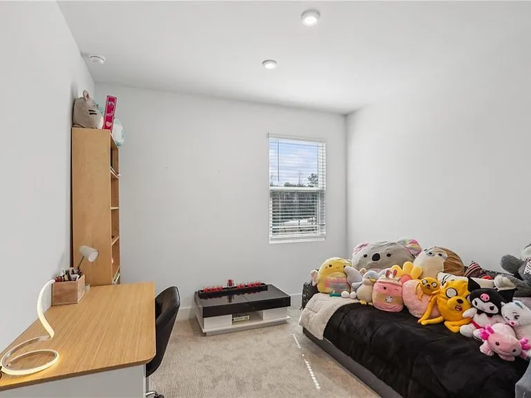 4414 Declan Dr — Photo 18