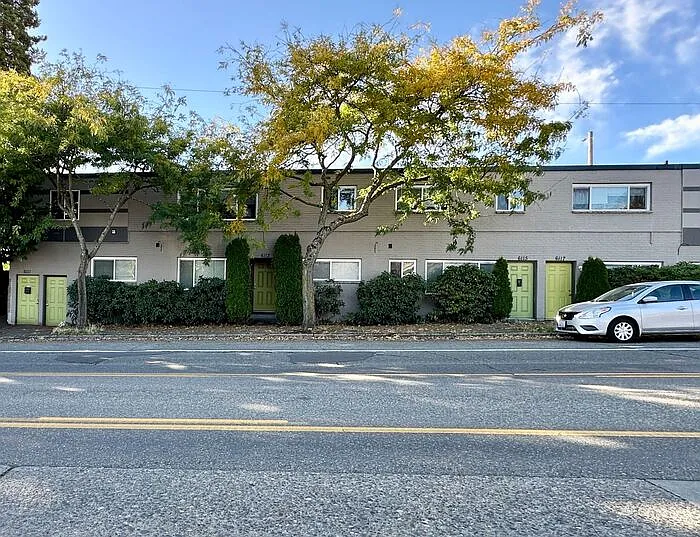6113 8th Ave NW — Photo 1