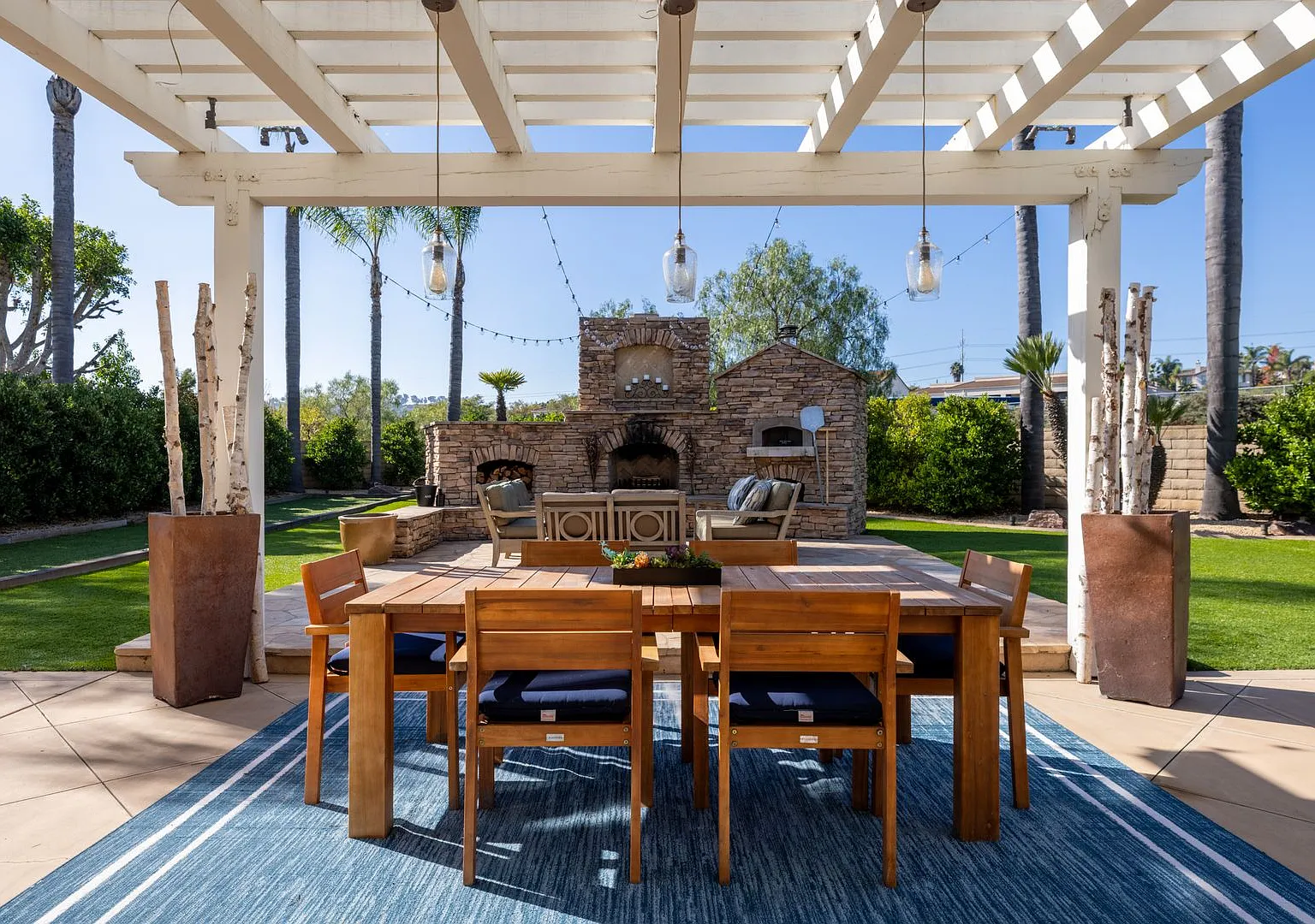 Coastal Retreat in La Costa - Spacious Home with Backyard Oasis — Photo 3