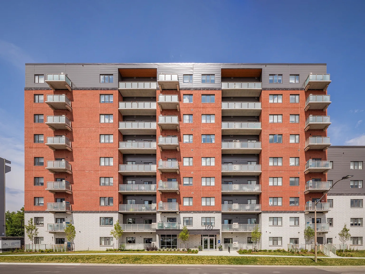 Lancaster Park Apartments — Photo 3