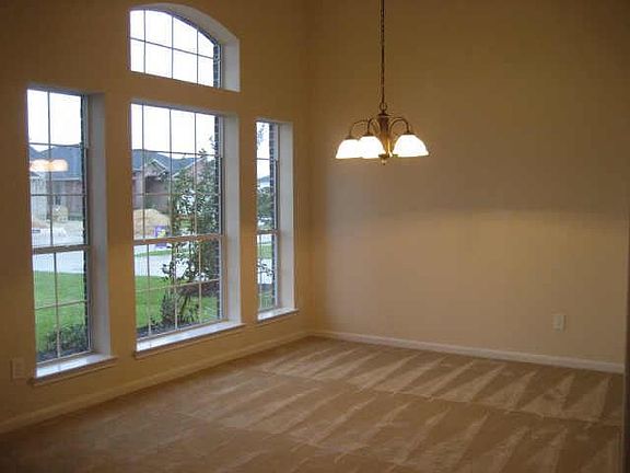 3rd image of 7426 Boerne Creek Dr