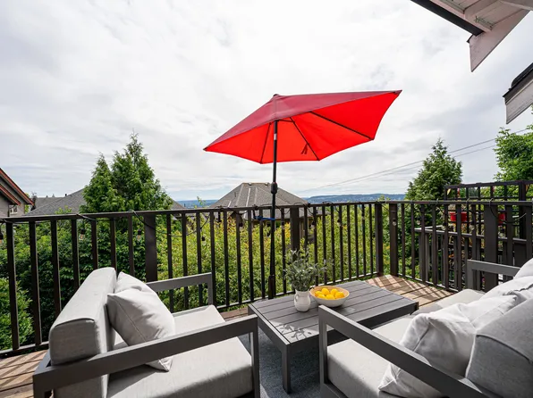 1460 Southview St #125, Coquitlam, BC V3E 0G6