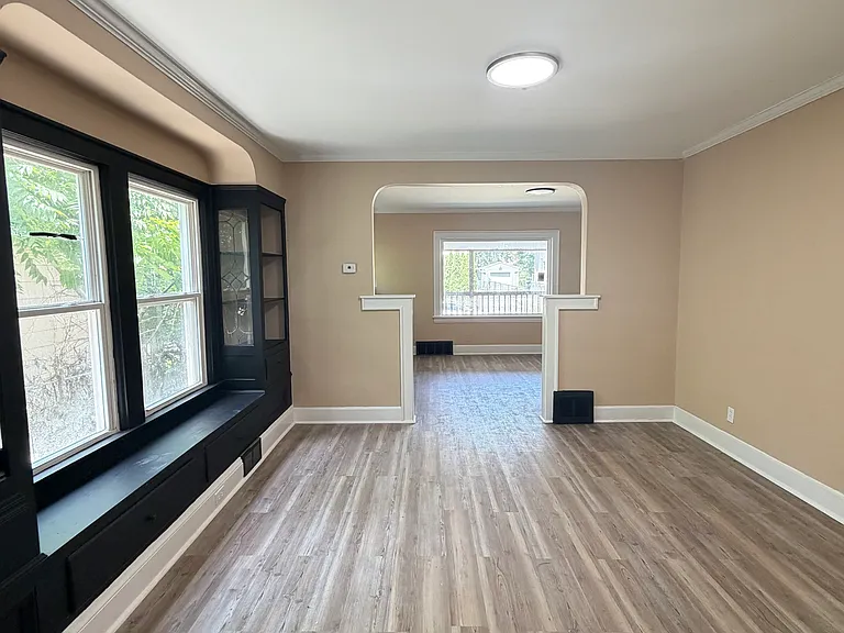 10710 Reno Ave #1 — Photo 6