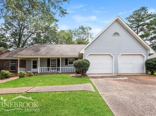 103 Ridgecrest Dr, Ridgeland, MS 39157