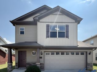 1920 Warmingfield Dr, Murfreesboro, TN 37127