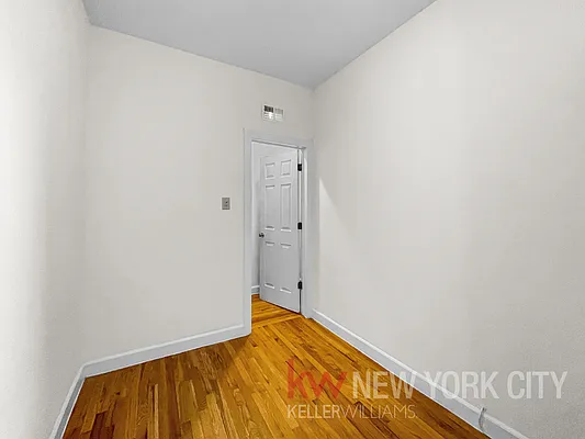 Rented by Keller Williams NYC | media 10