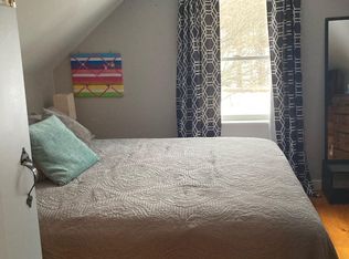 141 Merritt Rd ROOM 1, Hartland, VT 05048