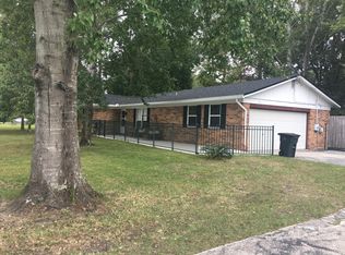 3422 Country Pines Dr, Middleburg, FL 32068