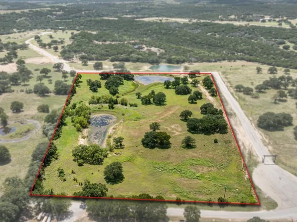 1005 Sanctuary Dr, Tolar, TX 76476