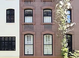 27 W 9th St, New York, NY