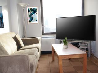 100 W 39th St APT 42J, New York, NY