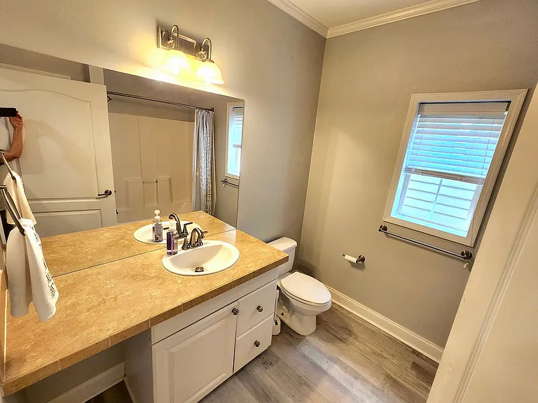25806 Pollard Rd #100 — Photo 23