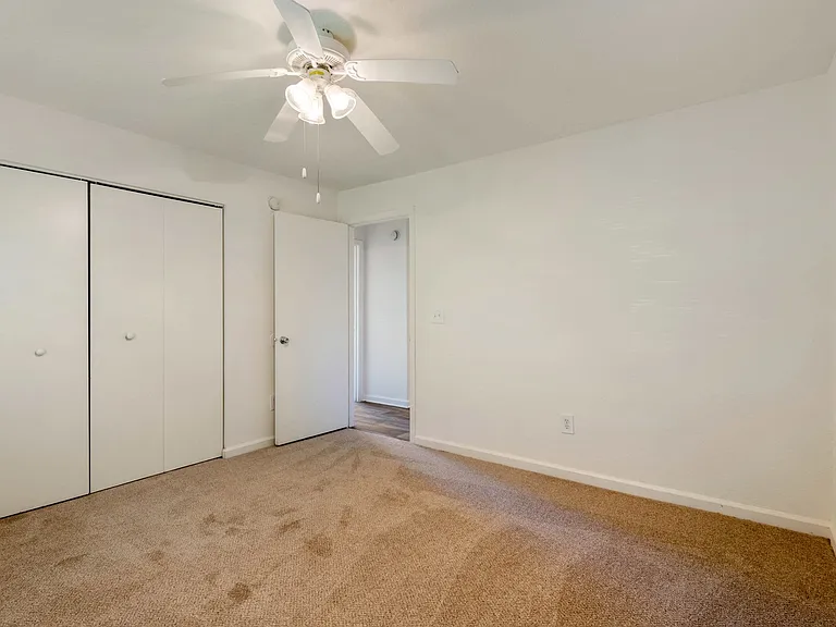 Ryan Oaks Apartments — Photo 25