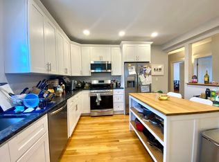 1433 Cambridge St #3, Cambridge, MA 02139