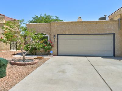 4805 Los Serranos Ct NW, Albuquerque, NM, 87120