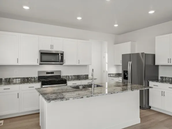 868 N 260 E, Santaquin, UT 84655