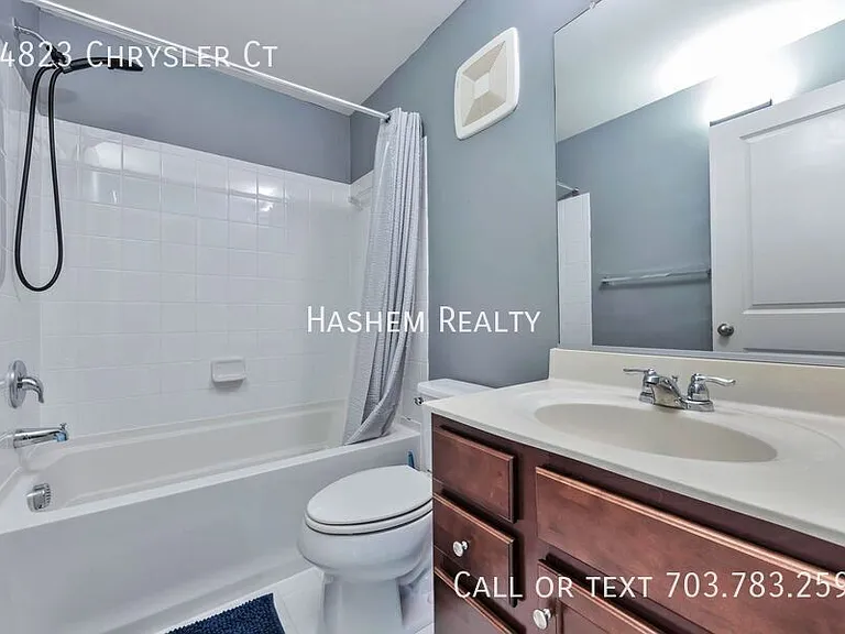 14823 Chrysler Ct — Photo 14