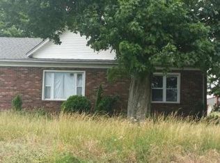 3570 Behr Cir SE, Laconia, IN 47135