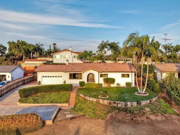 2185 Hawley Dr, Vista, CA 92084