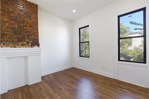Sold by Bedford Brownstone Realty | media 10