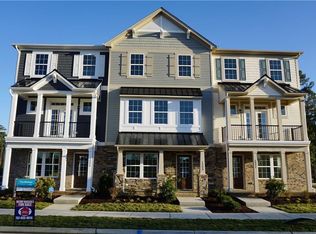 1221 Arabella Dr, Newport News, VA 23608