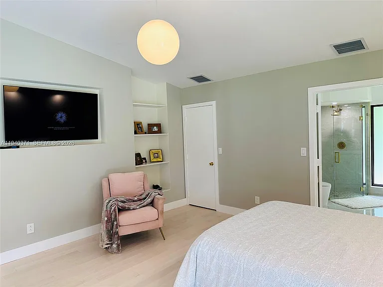 16470 SW 234th St — Photo 8