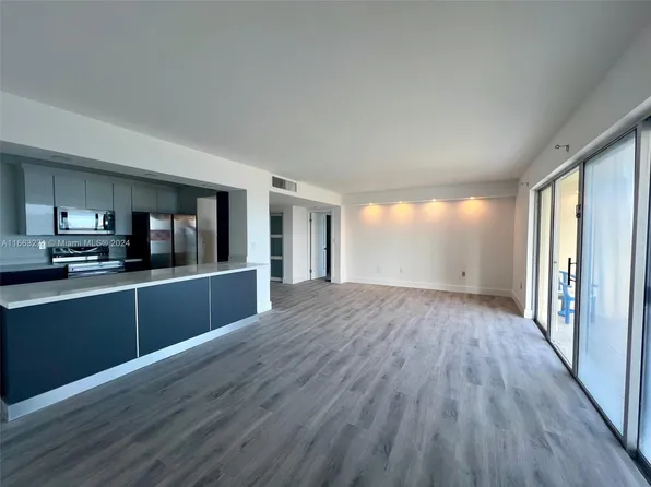 11111 Biscayne Blvd #4D, Miami, FL 33181