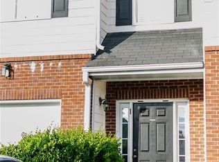 1051 Primrose View Cir, Lawrenceville, GA 30044