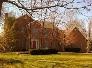 304 Avalon Dr SE, Warren, OH 44484