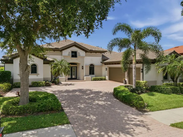 7397 Byrons Way, Naples, FL 34113
