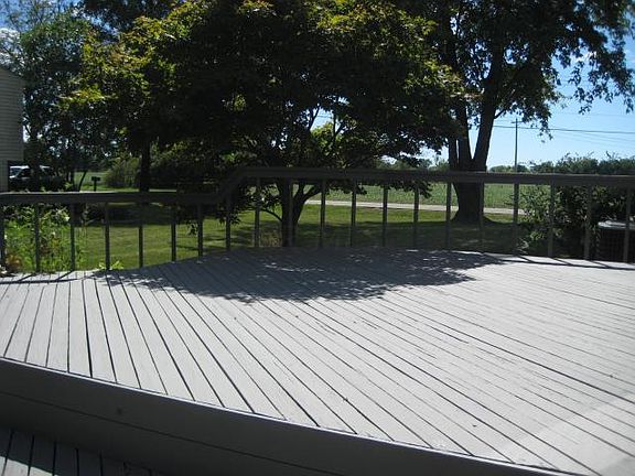 3rd image of 9 Pickerington Hills Dr