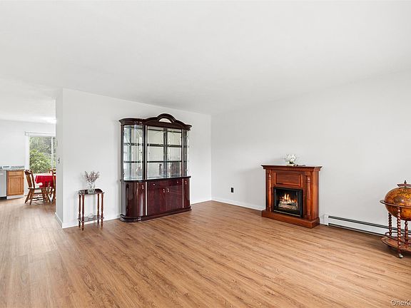 4th image of 98 Constable Drive