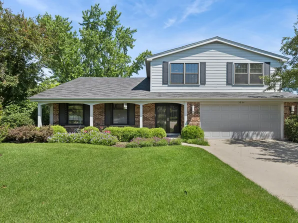3934 Joanne Dr, Glenview, IL 60026