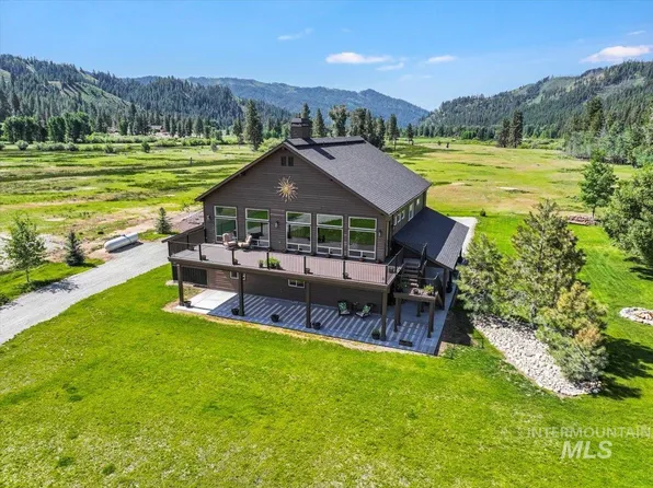 3779 N Rawah Dr, Mountain Home, ID 83647