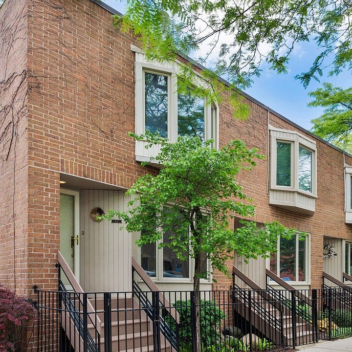 1st image of 844 W Willow St #844