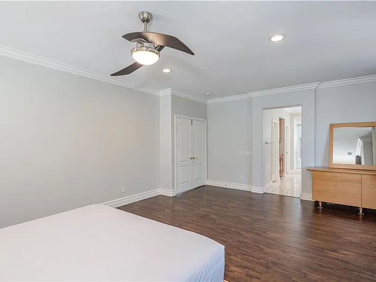 18571 Amalia Ln — Photo 20