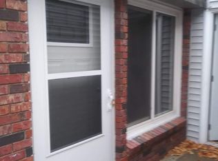 1632 Granada Ln #3, Lincoln, NE 68528