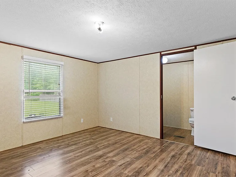 91 Maple Ln — Photo 9