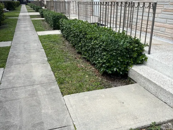 901 SW 8th Ave, Miami, FL