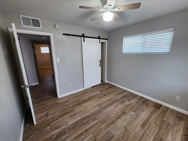 3623 E Verde Ln #1 — Photo 9