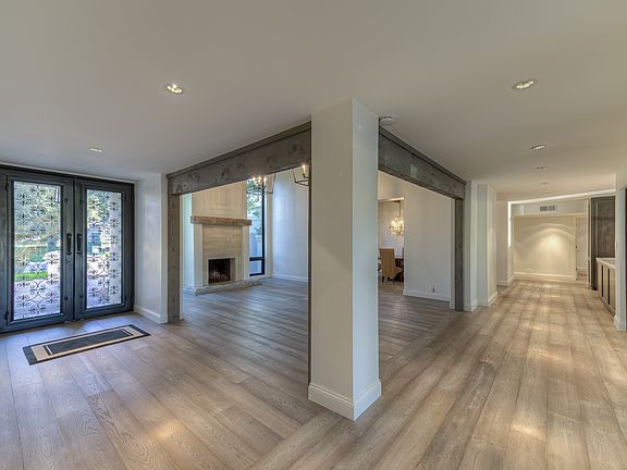 4th image of 8202 E Del Capitan Dr