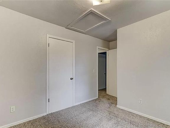 2nd image of 1813 Southcrest Dr