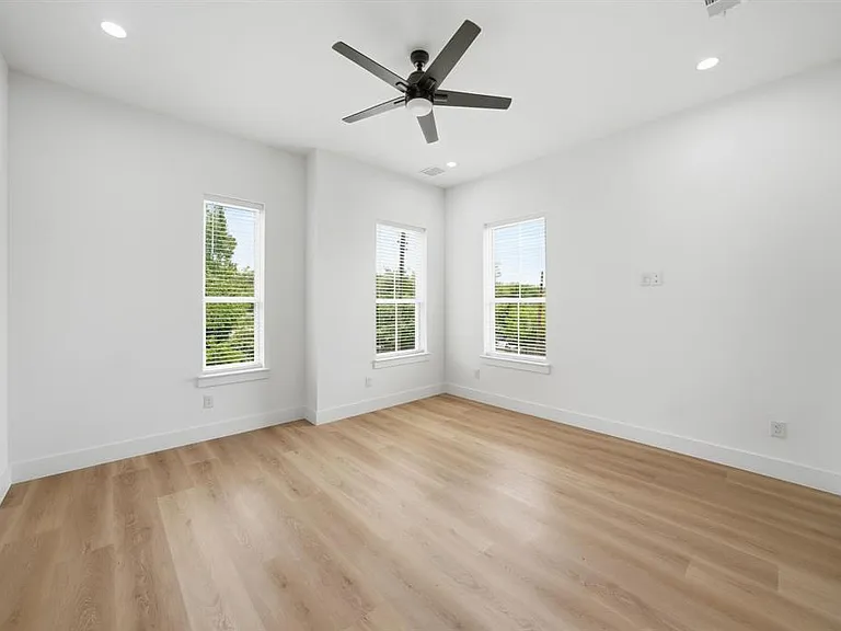 428 N Patton St — Photo 7