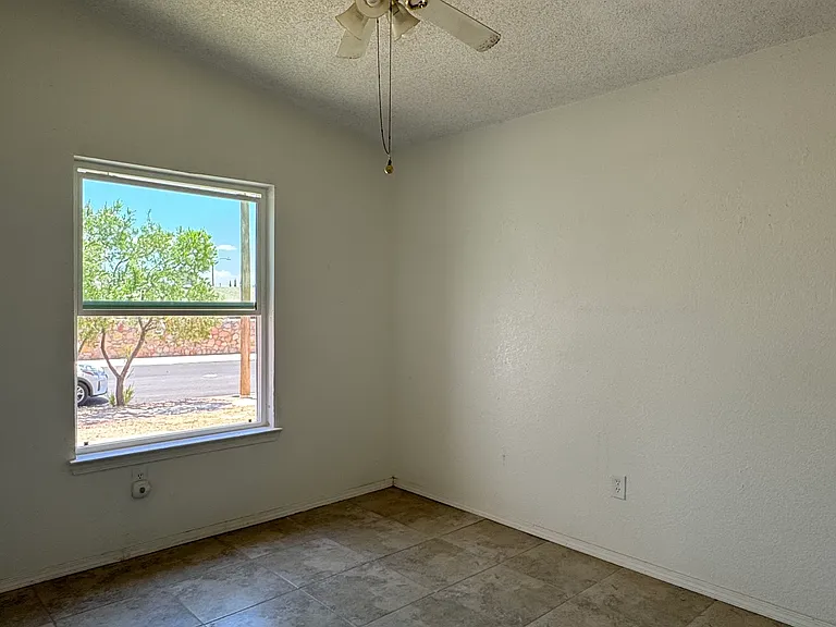 13485 Sunset Hills Dr — Photo 6