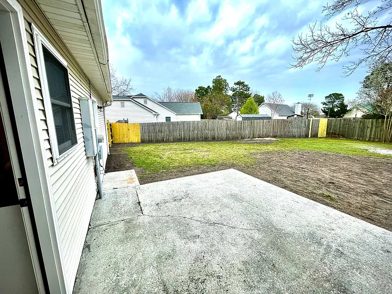 1002 Gordon Woods Rd — Photo 12