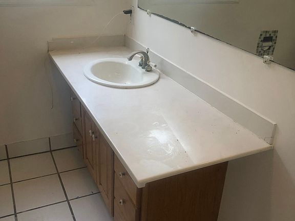4th image of 311 Mendocino St