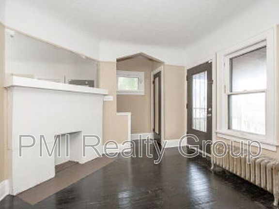 2nd image of 888 Evangeline Rd