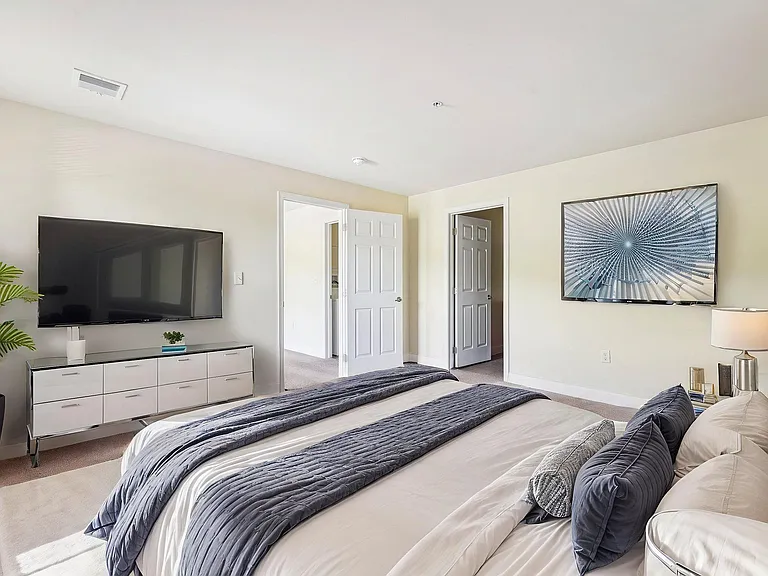 Reserve at Spring Pointe — Photo 5