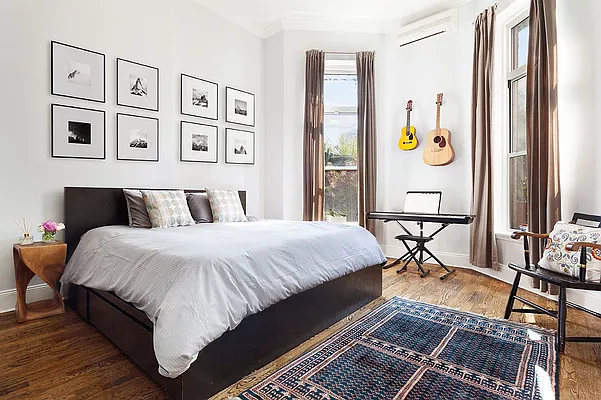 Sold by Compass | media 6