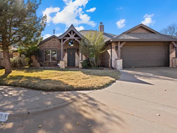 301 N 4th St, Wolfforth, TX 79382